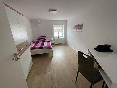 Modern eingerichtetes Einzelzimmer in Groß Vollstedt Gemeinschaftsbad Einzelzimmer 1